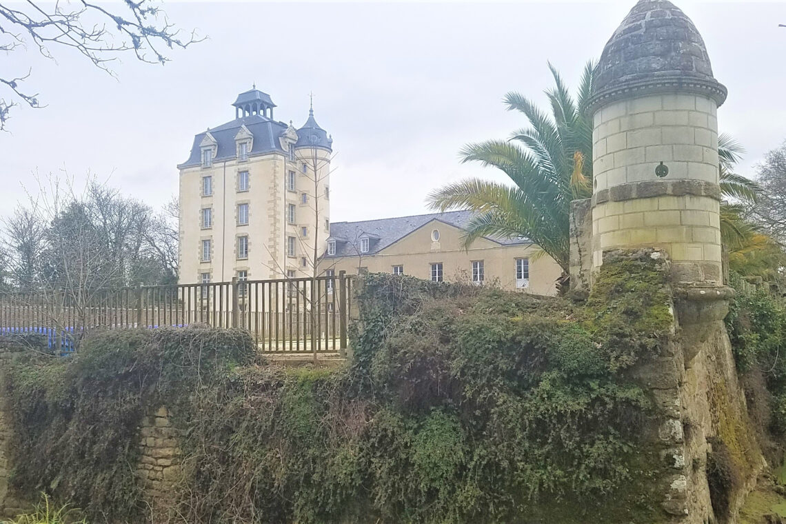 chateau de keraveon façade